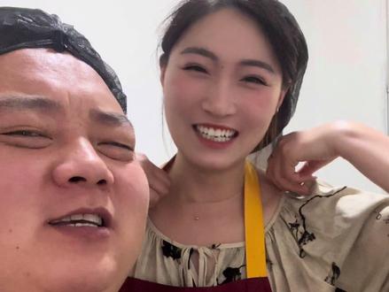 两情若是长久时,又岂在朝朝暮暮 祝大家夫妻感情越来越好 520不过也不会怎么样 最起码你要说出来啊 哈哈#搞笑日常剧本创作📝 #夫妻 #夫妻日常 #夫妻相处之道 #夫妻日常搞笑