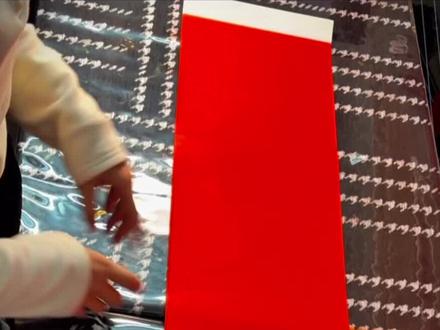 七言折纸的方法来喽,如果你们有更好的方法可以打在公屏上分享#弘扬中华传统文化#对联折纸方法#七言对联