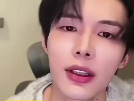 臻臻说他俩很吵的时候一副生无可恋的样子哈哈哈#就想说点大实话 #拒绝废话#科普#冷知识#直播