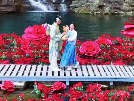 春风拂太行,十里桃花醉山谷!今天分享全攻略解锁太行大峡谷赏花春游路线,从桃花谷到太行天路,每一步都是限定春日美景!#我与花神春游太行大峡谷 #赴一场太行大峡谷花神之约