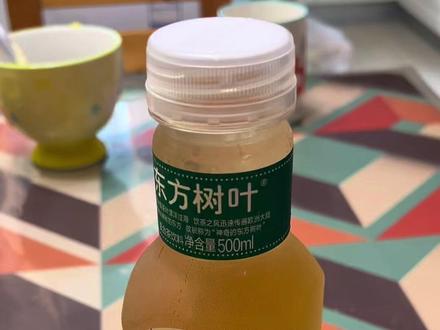 皮筋拧瓶盖真的有用#瓶盖拧不开 #生活小妙招