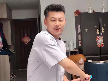只需要几张纸就可以做鬼灭之刃日轮刀,精彩打斗画面在结尾 #亲子手工 #手工diy #日轮刀 #折纸教程