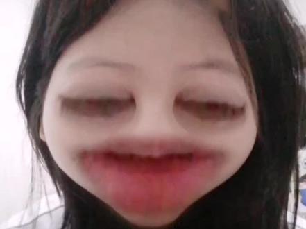 能不能不要迷之自信。。我和你又不熟。
#没招了#吐槽#不要对号入座#我鸟都不鸟你