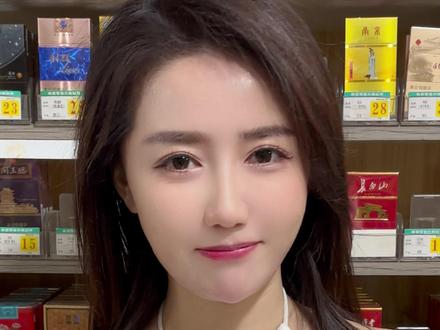 等痊愈再来吧#美女老板娘 #你的姨 #风韵犹存 #老板娘日常