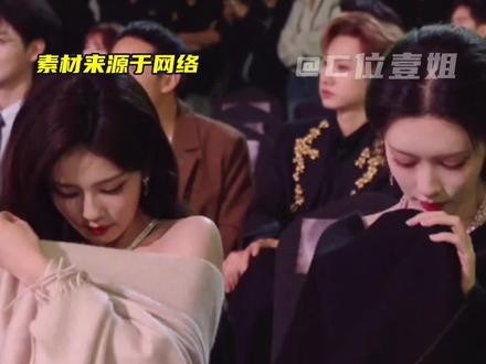 我愿称之为整个2025内娱活人感最重的一天#星光大赏#孟子义 #鞠婧祎 #时代少年团 #搞笑