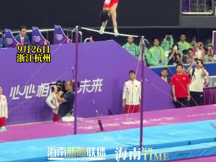 六个单项中取得五项第一!00后张博恒勇夺体操全能金牌! 网友:最后一项单杠相当炸裂!#杭州亚运会 #体操 #张博恒 #湖南 #抖音小助手