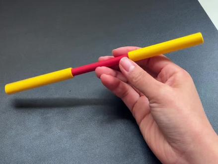 用纸做个金箍棒 #创意手工 #自制玩具 #折纸玩具 #金箍棒教程