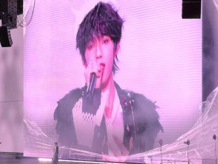 《野心家》完整版
好听好听~已循环播放
#TF新音#张极 #张子墨 邓佳鑫 童禹坤 #王橹杰 #张函瑞