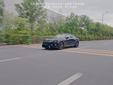 YU7GT 舒适的赛道级SUV? 能下赛道,更能躺平#小米汽车 #yu7gt #赛道 #汽车评测 #小米 @小米汽车丨太原新汇众汽车家园店 @小米汽车