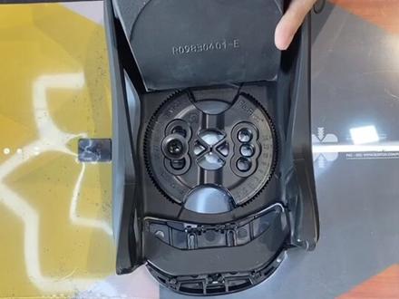 Burton圆盘 两用固定器装burton滑雪板滑倒方法!以后出详细教程!