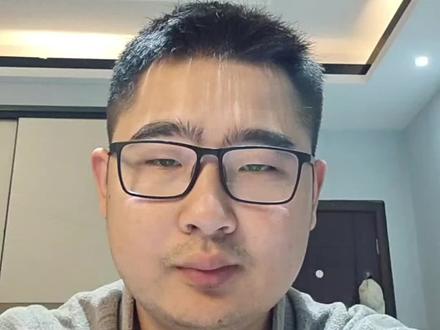 维普智评提升方法 #维普智评 #智评提升 #ai智评 #维普斟知
1.邀请老师指导分析,进一步修改
2.统筹自主提升论文质量,报告作方向参考
3.借鉴本专业高分同学写作技巧,仿照逻辑优化