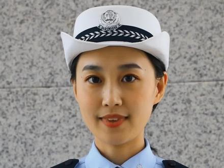 #dou是知识点 当年考驾照挂科的小伙伴,重考报名花了多少钱?有没有被驾校坑过?#政务vlog