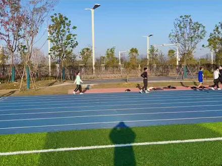 100冲刺压线跑。#百米短跑 #日常训练 #体育人