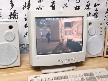 用CRT显示器玩CS2是什么感觉? #csgo #cs2 crt在fps游戏上又不可以替代的优势,无延迟,低分辨率照样清晰。