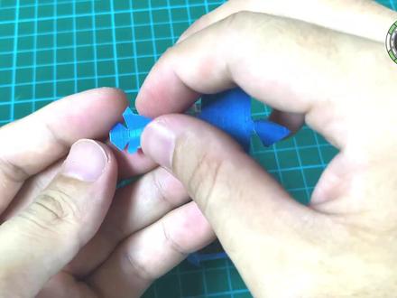 【奥特曼】特利迦奥特曼 纸模 用纸做个泽塔奥特曼的胜利超越之钥#奥特曼 #特利迦奥特曼 #泽塔奥特曼