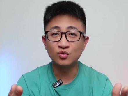 微信视频通话时,用这几个手势开启隐藏特效~