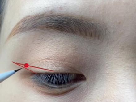 《关于下垂眼0失误画上扬眼线这件事》#眼线教程