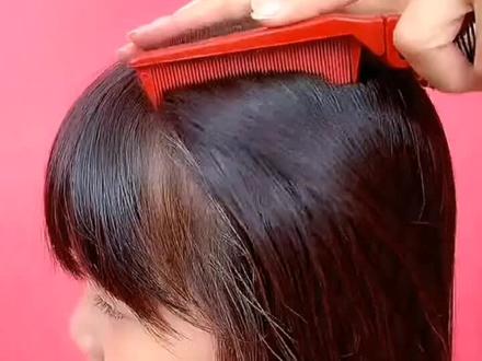 家里女儿上二年级的,可以编个二年级简单发型,简单好看#编发 #编发教程 #发型教程 #日常编发