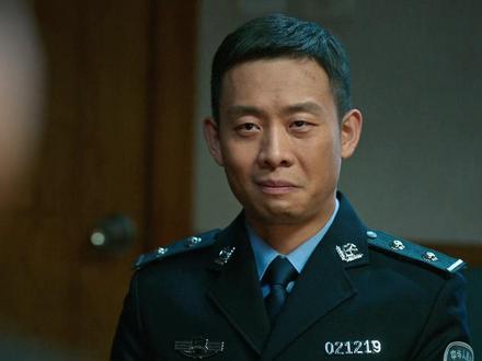 如何区分警衔?#涨知识 #知识分享
