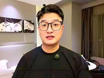 学会这招双击屏幕就能亮屏息屏,再也不用按电源键看时间了 #实用小技巧 #知识分享 #手机使用技巧 #每天跟我涨知识