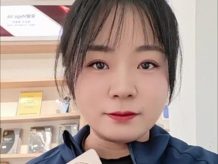 荣耀MagicV6一屏三用功能,学习,办公,娱乐都不耽误#荣耀MagicV6 #手机使用技巧 #荣耀折叠屏