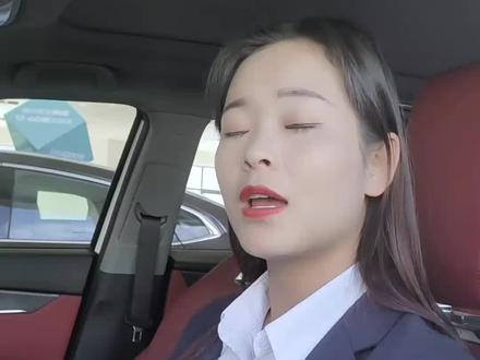 长安二代CS75PLUS到底有多人性话,三秒自动无线充电,这也太方便了吧#长安 #带你懂车 #第二代75plus #汽车小知识 #浪漫放价爱就购了 #美好相伴一路有你 #一路相伴感谢有你