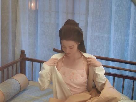 芙蓉花神「王楚然」18至26岁颜值变化 #青年创作者成长计划 #演员成长史 #王楚然 #成何体统 #我的人间烟火