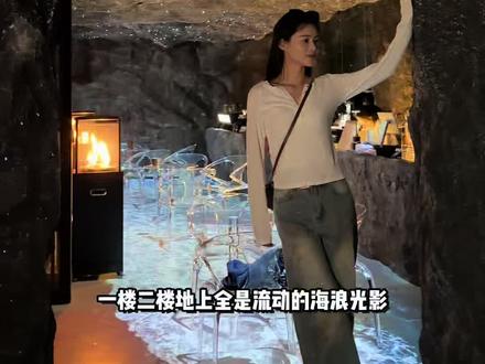 丽江巨出片的咖啡馆,星空顶看古城夜景太美了 #丽江古城 #丽江咖啡馆 #丽江狮子山 #丽江 #丽江旅游攻略