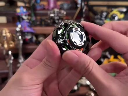 解压神器!男友必备指尖陀螺玩不停