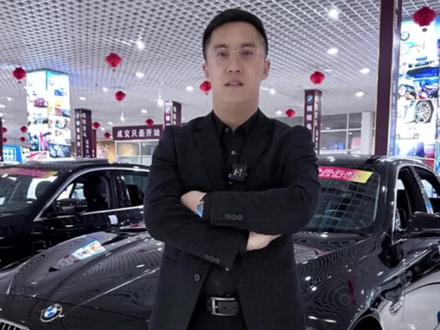 14年的宝马525豪华设计套装,升级17款,液晶仪表,哈曼卡顿音响,电动尾门以及九色氛围灯和刀锋钥匙,老铁你们说现在值多少#宝马 #二手车 #抖音汽车 #宝马5系 #高性价比二手车推荐 @DOU+小助手