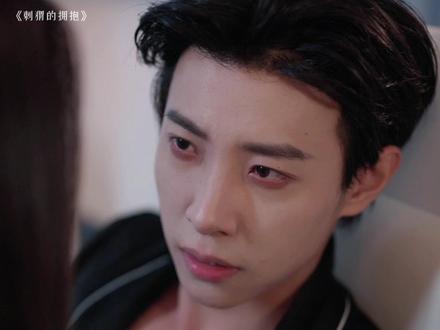 #刺猬的拥抱表面是海王海后的对抗路夫妻,实则一个是完全忠犬另一个则是对情专一,互相一见钟情!#马小宇 #张晋宜 #新剧来袭