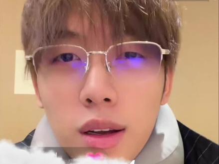 中国Boy谈认识喜人。啪的一下认识一堆😂吕严、土豆、双高胎、牛爷爷。吕严食不言,分辨双高胎和联系牛爷爷。#中国Boy #吕严#土豆#双高胎#牛爷爷