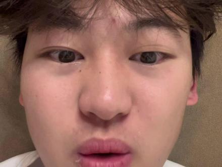 周柯宇疑似被爆改国籍 #吐槽#演员#周柯宇