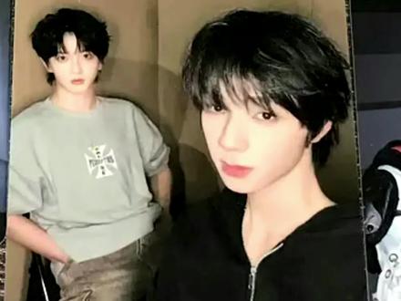 橹穆双人合照2.0!18点我要看到合照拍摄全过程!#橹穆小卡 #新音纪录片 #橹穆合照 #明星周边