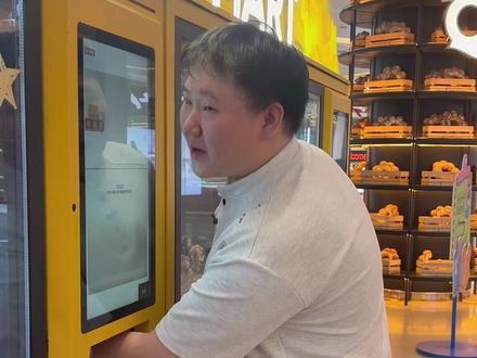 三盒出隐藏‼️SP我这就告诉你什么是 事不过三 这次真是P的
但是也是真出隐藏了
我吓晕了!
#大大大大华的盲盒日常 #大人也要玩玩具 #sp花的四幕戏 #宝拉 #拆盲盒