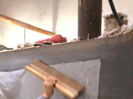 大家知道宣纸是怎么从湿到干的吗?#非物质文化遗产 #书法 #国画 #宣纸 #传统手艺 #安徽 #艺术