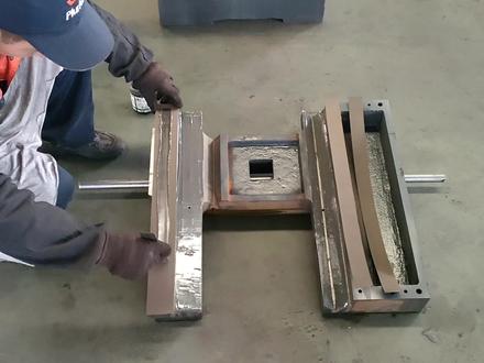 数控车床大托板贴塑太简单了