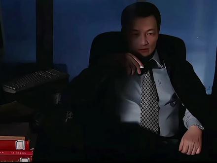 “退一步便是无底深渊,进一步,尚有一线生机”#至高利益#好剧推荐