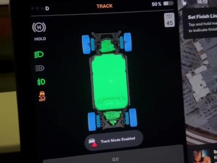 Molde Y Performance 赛道模式开启,老外有多开心?