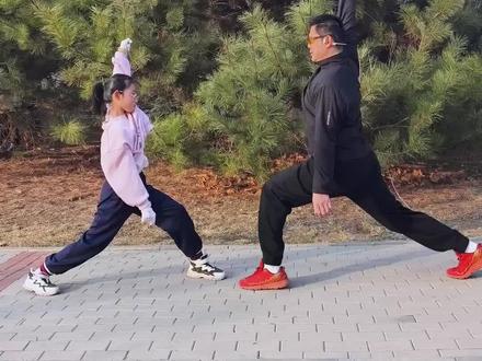 春季是追高的黄金期,每天动一动轻松长身体。#长高操 #长高运动 #长高拉伸 #儿童长高 #古法健身操