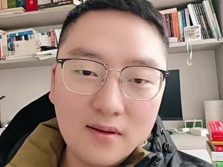 哈梅内伊其实很年轻,是名副其实的少壮派!#哈梅内伊 #懂王