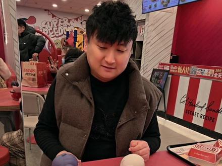 肯德基恋与深空梦幻联名 Q 萌大玩具 你还猜得出谁是谁吗 ?答对有奖励哦#肯德基 #肯德基恋与深空联动 #肯德基玩具 #上热搜 #肯德基恋与深空联名