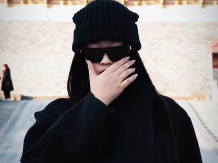 “当我用上张凌赫进行曲” 这个超火的张凌赫走秀仿拍视频教程来了!#张凌赫走秀 #张凌赫走秀仿拍视频教程 #张凌赫进行曲 #输给张凌赫不丢人 #张凌赫少年感扑面而来了 张凌赫走秀仿拍视频教程 模仿张凌赫走秀 张凌赫走秀教程 张凌赫 张凌赫进行曲 外网看张凌赫走秀 输给张凌赫不丢人 张凌赫穿搭 走秀 走秀仿拍模板制作方法 张凌赫走秀仿拍一键拍同款入口 张凌赫走秀仿拍模板制作方法 张凌赫 张凌赫少年感扑面而来了 张凌赫走秀仿拍挑战教程