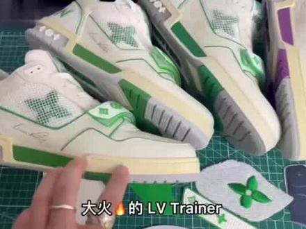lv trainer 详细对比测评#lvtrainer魔术贴 #lv板鞋 #奢侈品鉴定