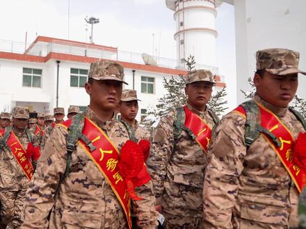 新兵,入营!(张宝瑜、孟良丰、赵世浩)