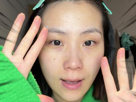 双萃粉底液!本干敏皮来也
#底妆 #底妆测评 #干皮底妆