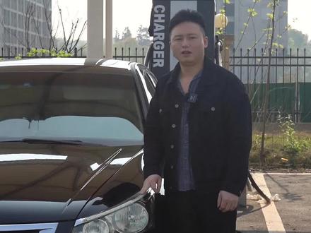 汽车在高速上行驶时,定速巡航如果遇到突然失灵,我们该如何紧急自救呢?