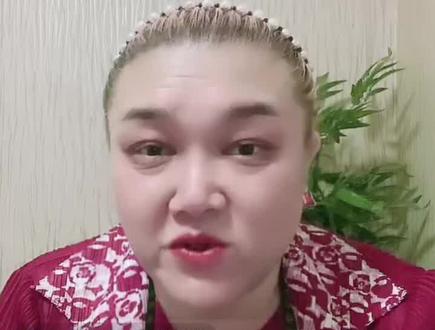 什么人都可以直播?这个素质真差劲!抓一个攻击一个怎么会这么没素质 虽然是没有规定什么人品开直播。但是这种人为啥就不封杀?#喜欢胜过所有道理 @抖音