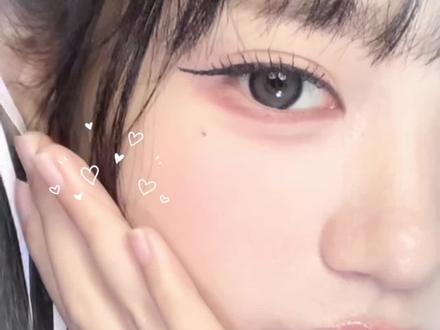 韩系眼线2种画法,10秒get韩味精髓!
#韩系眼妆 #韩系眼线教程 #眼线教程 #妆教 #韩系妆容