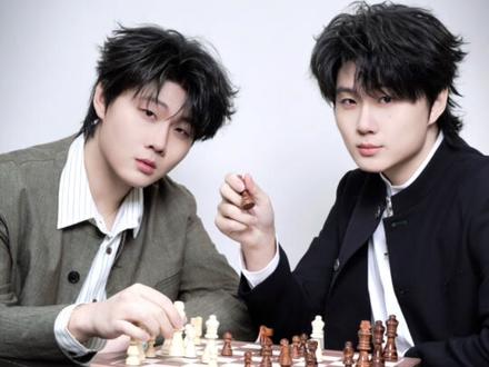 当我用双高胎新拍的杂志图 让🫘为我自动配乐 这一波真的要感谢LOADING……
#双高胎 #高超高越 #双高胎帅 #LOADING画报社 #双高胎loading画报社